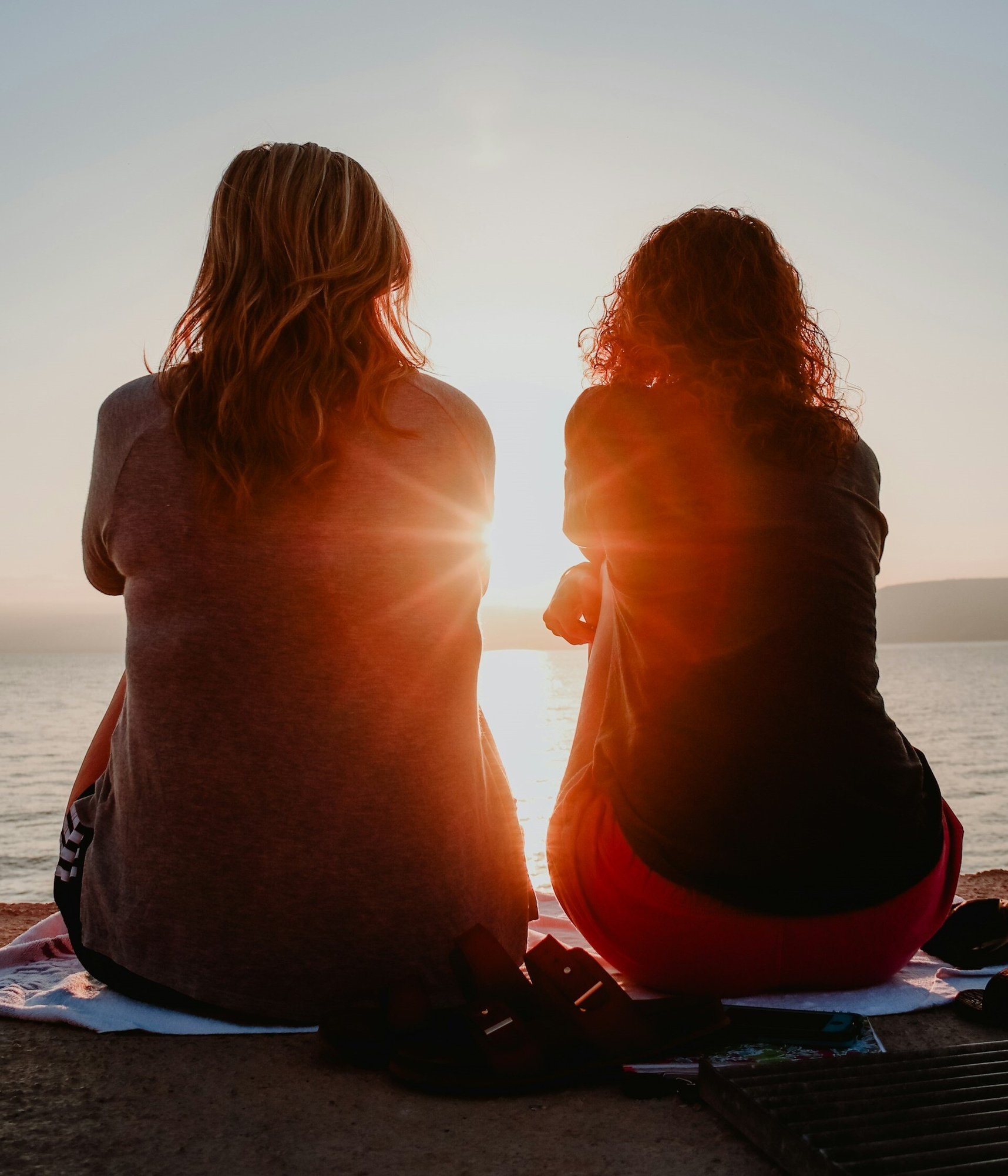 two women friendship2